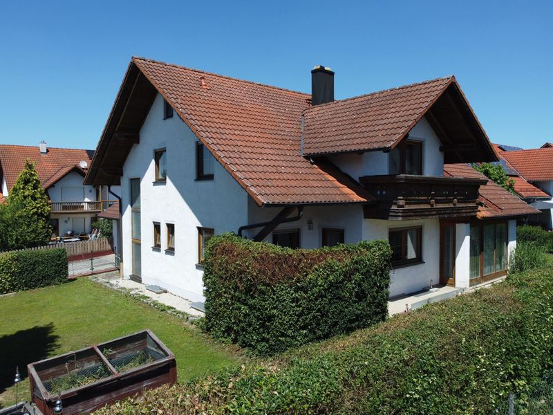 Großes Landhaus in Frontenhausen